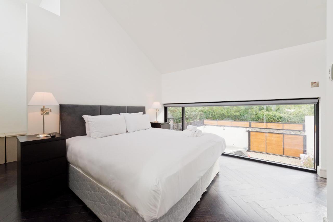 The Van Morrison Suite - Hiphipstay Dublin Exterior foto